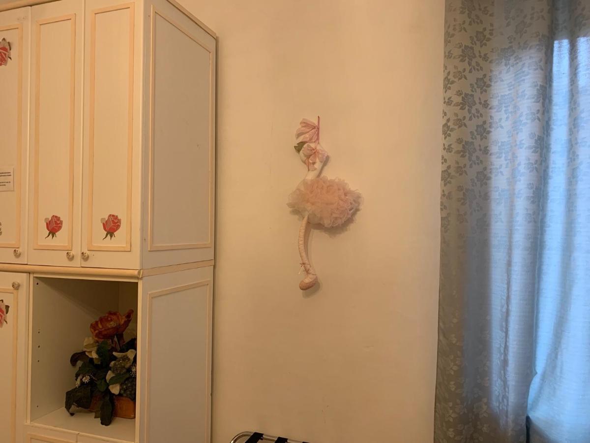 La Maison Di Francesco Генуя Экстерьер фото