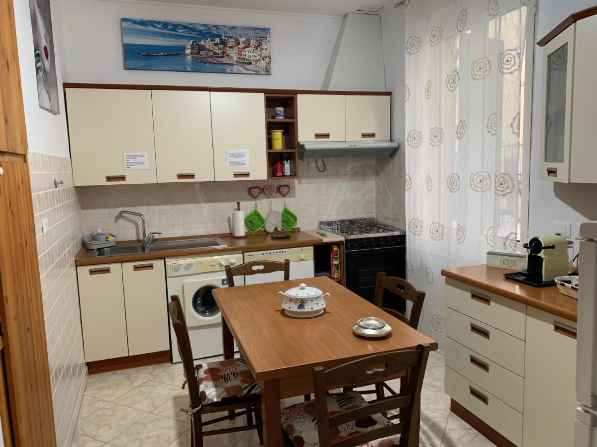 La Maison Di Francesco Генуя Экстерьер фото